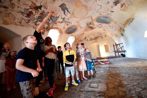 Quatre bonnes raisons d aller au château de Villeneuve Lembron ce week