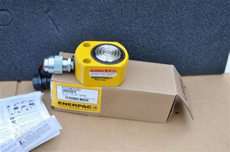 ENERPAC RSM 200 HYDRAULIC CYLINDER FLAT JAC 20 TON NEW EBay