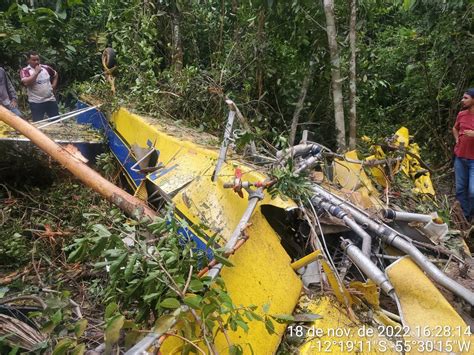 Piloto Morre Em Queda De Avi O Agr Cola Em Mt Mato Grosso G