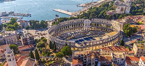 L Arena Di Pola Storia E Curiosit Di Un Anfiteatro Romano Venezia Lines