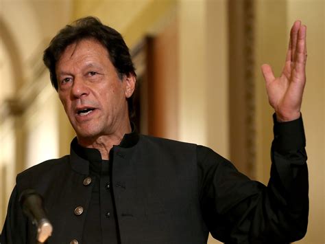 Pakistan’s Leader Imran Khan Is ‘100% in Trouble,’ Says Key Ally ...