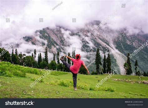 Beautiful Landscape Kashmir Valley India Stock Photo 2199333801 ...