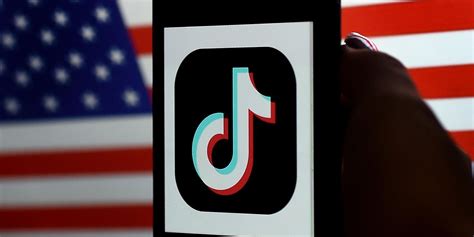 Fcc Chief Urges Tiktok Ban Due To National Security Concerns Indy100