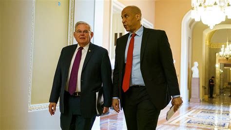 Menendez scandal creates huge political dilemmas for Democrats