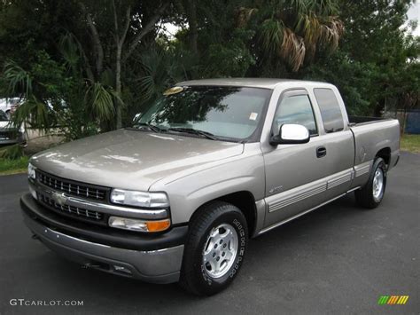 Light Pewter Metallic Chevrolet Silverado Lt Extended Cab