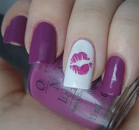 9 Fantastic Kiss Nail Art Designs with Pictures | Styles At Life