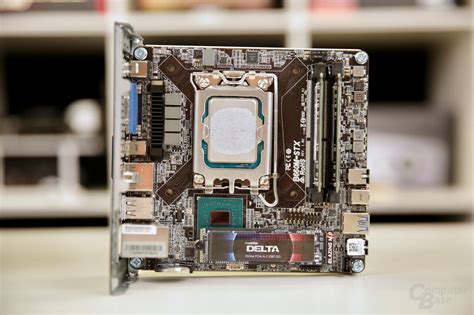 ASRock DeskMini B660 Im Test ComputerBase