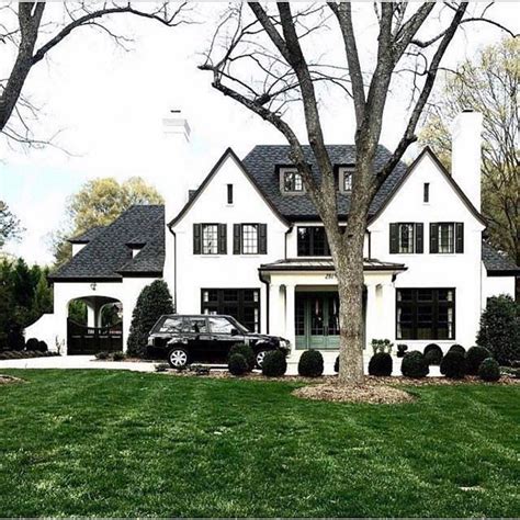 White Brick With Black Trim House Exterior House Exterior Dream