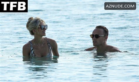 Chloe Roberts Sexy Seen Flaunting Her Gorgeous Body In A Bikini At The Beach In Barbados Aznude