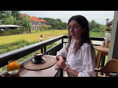 Walking With Cum On Face In Cafe Girl Eats Pizza And Swallows Cum Cumwalk XVIDEOS