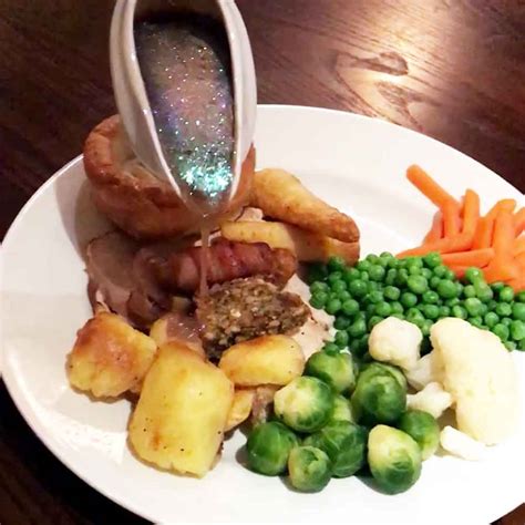 Tis The Seasonfor Glitter Gravy Sbs Food