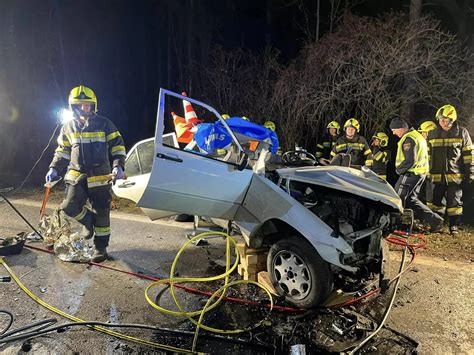 Schwerer Unfall Forderte Drei Verletzte Minuten