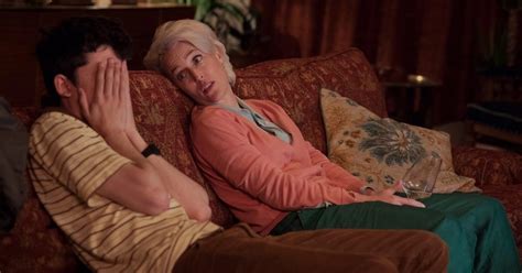 Sex Education Giáo dục giới tính Phim gây sốt với phụ huynh học sinh Báo Dân trí