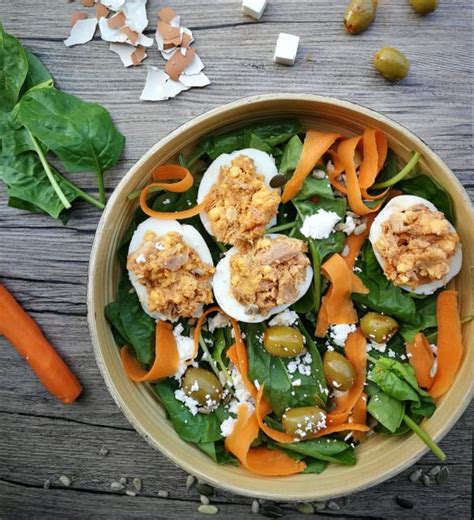 Ensalada De Huevos Rellenos Con Espinacas Receta Ekilu