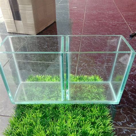 Jual Aquarium Cupang 30x10x15 2 Ruang Double Sekat Shopee Indonesia