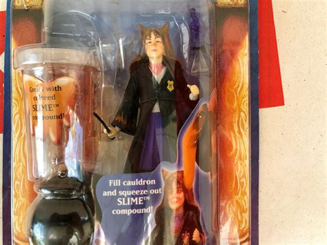 Mavin Harry Potter Hermione Slime Chamber Series Poseable Figure 2001