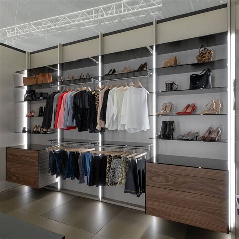 Armario Vestidor De Aluminio Y Madera DRESS WALL By Portapivot