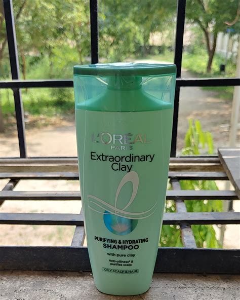 Simplyfyit Fashion And Beauty L Oreal Paris Extraordinary Clay Shampoo Review A Deep Cleansing