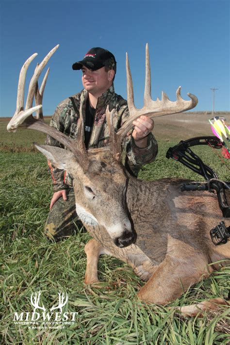 Kansas Deer Hunts Midwest Whitetail Adventures