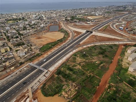 Initiative Ppp Autoroute P Age Dakar Diamniadio