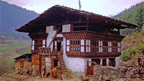 explore bhutanese architecture  cultural journey