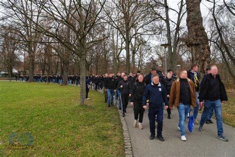 Fotos Galerie Heimfans Fc Carl Zeiss Jena Sv Babelsberg