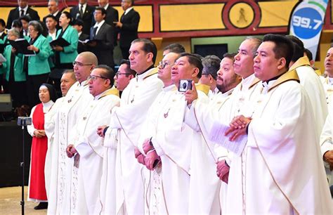 Miles De Cat Licos Celebraron El Centenario De La Di Cesis De Papantla