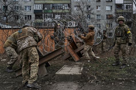 Russian Missiles Strike City Of Kramatorsk Ukrainian Official Says