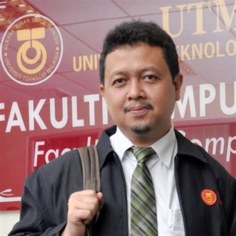 Wan Mohd Nasir Wan Kadir Phd Professor Associate Universiti