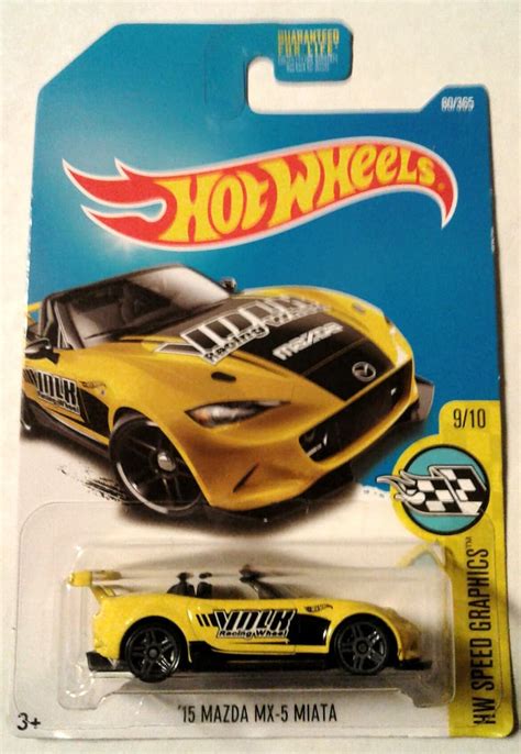 Hot Wheels 91 Mazda MX 5 Miata 28 250 HW Roadsters 1 5 Short Card