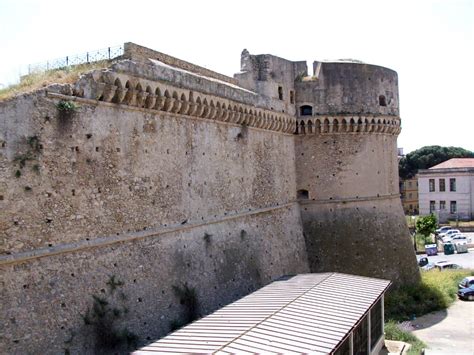 Castello Di Carlo V Panoramio Revolweb Castello Di Carlo V