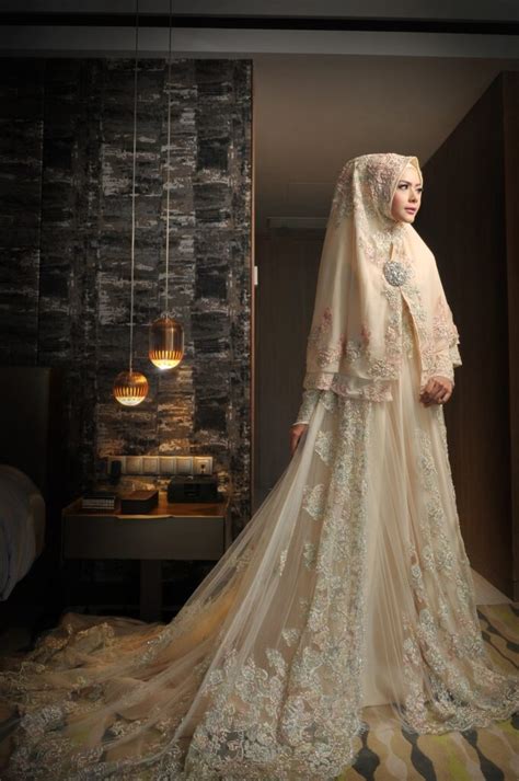 Model Gaun Pengantin Muslimah Syar I Elegan Modern