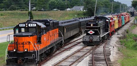 A Tourist Railroad and a Canal Segment Provide a Glimpse Into Indiana ...