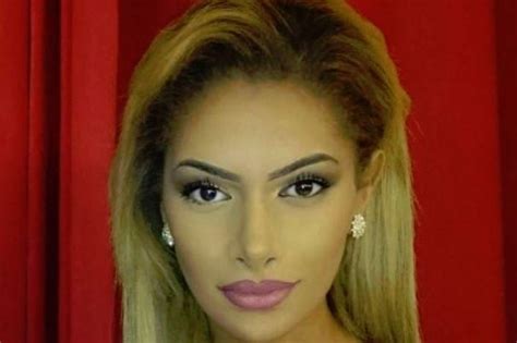 Les Vacances Des Anges Une Candidate Transsexuelle Au Casting