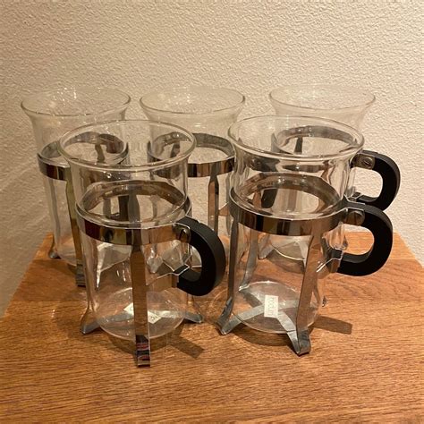 Se produkter som liknar 5 st kaffeglas kaffe koppar på Tradera