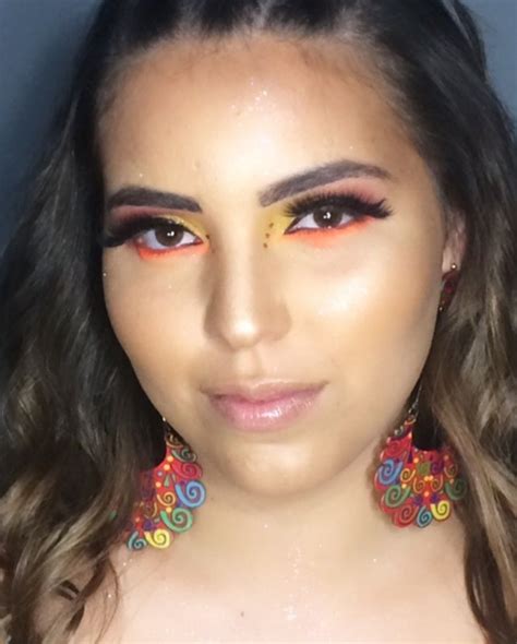 Uma Make Bem Babadeira Para Quem Curte Uma Folia De Carnaval Septum