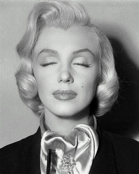 Marilyn Monroe On Instagram Marilyn Monroe In A Hair Test For How To