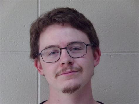 Connor Warren Violent Or Sex Offender In Marion In In