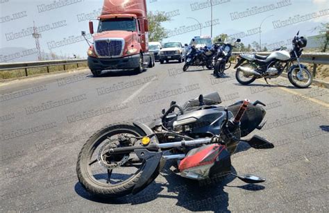 Encontronazo De Motociclistas En El Libramiento De Tepic Meridiano Mx