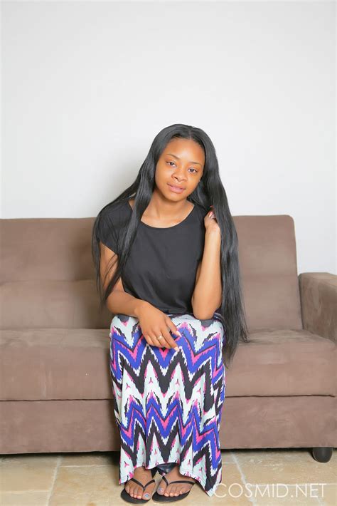 Busty Ebony Girl Mechelle Shows Off Her Big Natural Tits Porn Pictures XXX Photos Sex Images