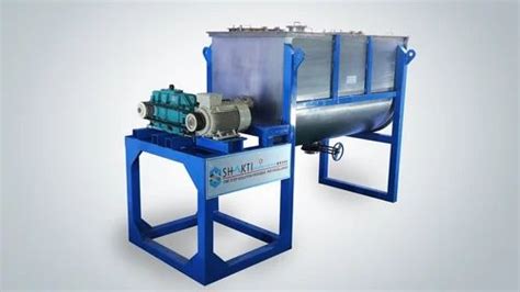 SS316 Horizontal 2HP Ribbon Blender Machine For Pharma Capacity 1 5