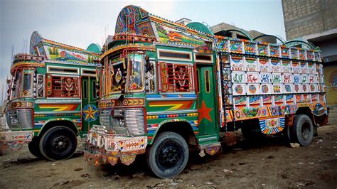 The Beautiful Painted Trucks Of Pakistan YouTube