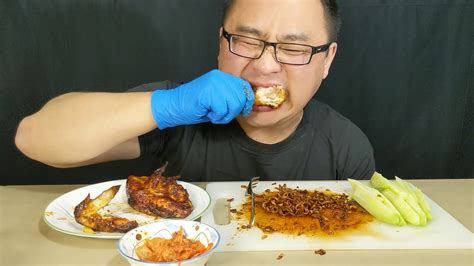 Asmr Bbq Chicken Wings And Spicy Black Bean Fire Noodles Eating Sounds