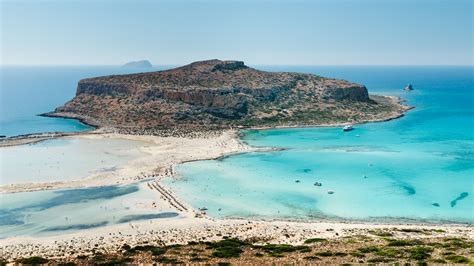 The Lesser-Known Side of Crete, Greece’s Largest Island | Condé Nast ...