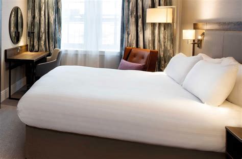 HILTON EDINBURGH CARLTON HOTEL EDINBURGH | GREAT PRICES, BOOK AND SAVE