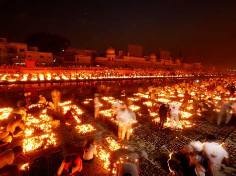 Guinness World Record Ayodhyas Deepotsav 2021 Sets World Record Lit