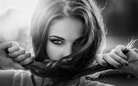 Girls Black and White Wallpapers - Top Free Girls Black and White