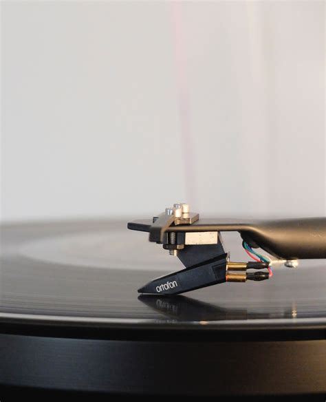 Roundup: The 9 Best DJ Turntables Of 2024 - Digital DJ Tips