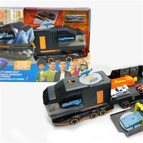 Hot Wheels Fast And Furious Spy Command Hauler Playset Toy Truck Hauler Shopee Singapore