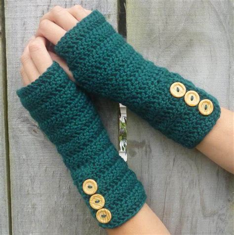 Awesome Basic Crochet Fingerless Armwarmers Diy To Make